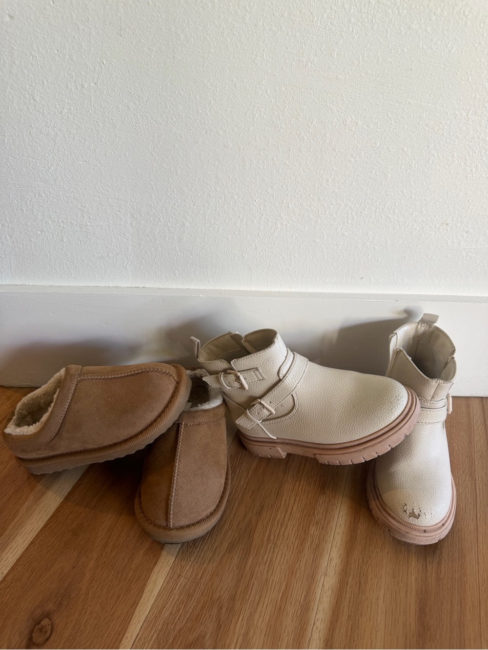 Cat and jack girls shoe bundle size 10